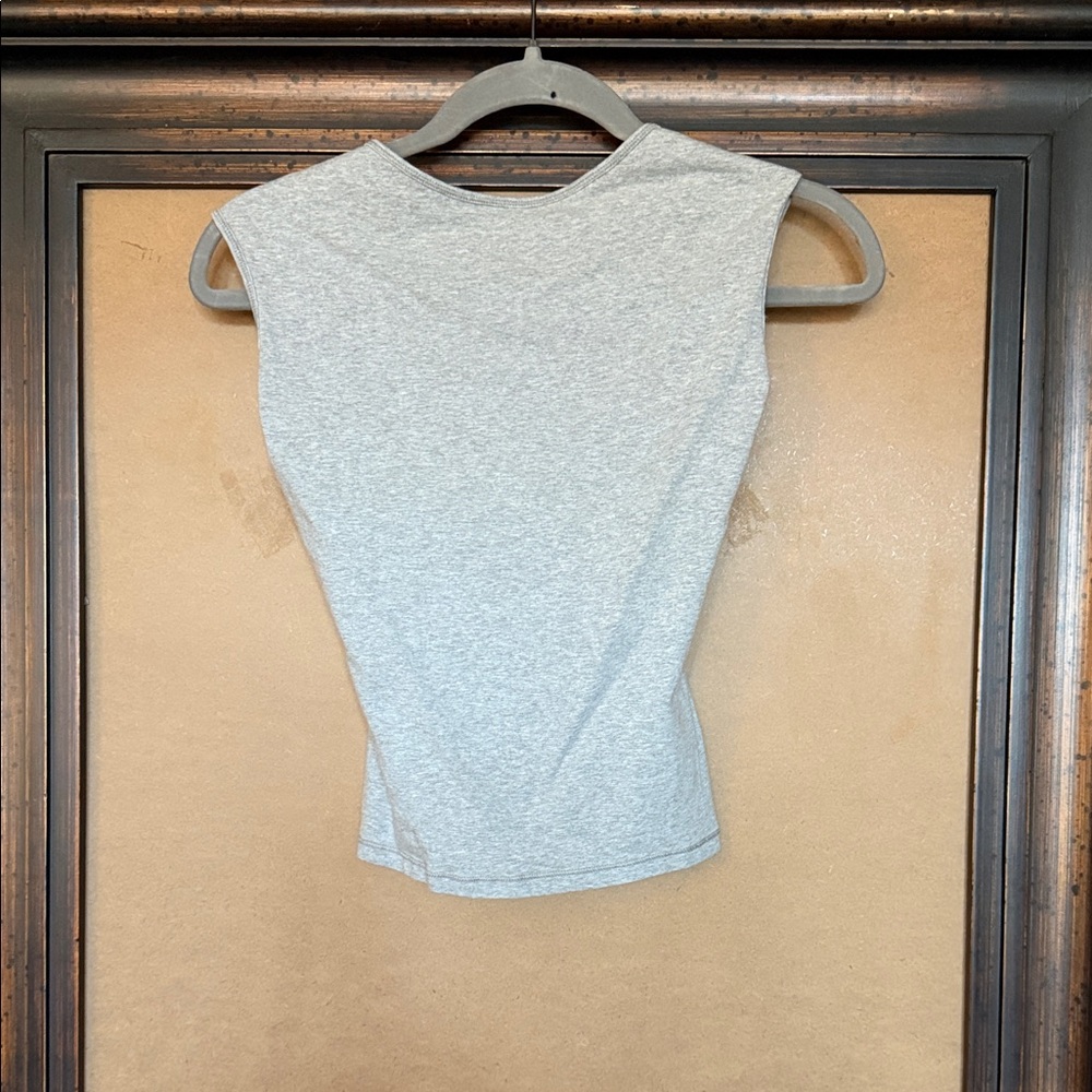 Aritzia TNA Hold it Times Gray Stretch Cotton Low Back Tshirt